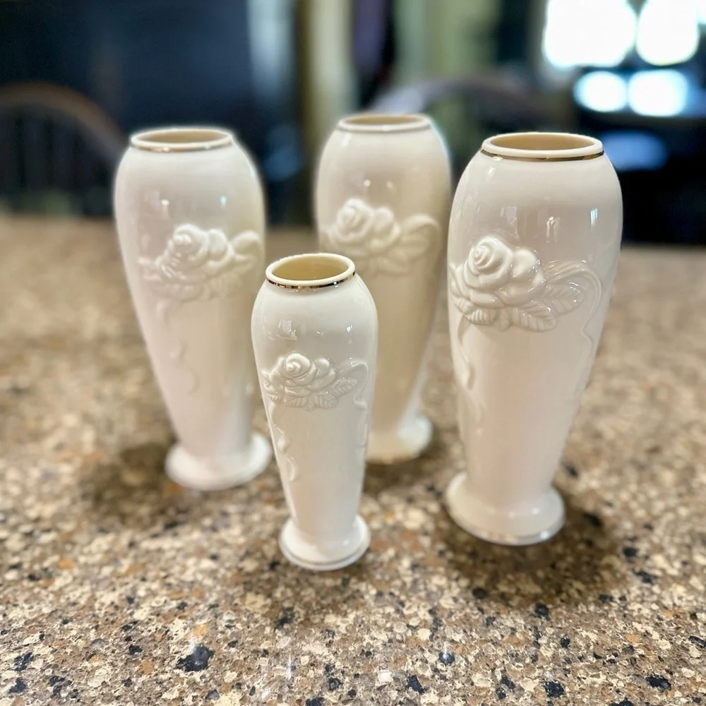 LENOX,SET/4, ROSE BLOSSOM BUD VASES.MADE OF IVORY FINE CHINA WITH 24K GOLD TRIM.